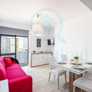 Algarve - Front - Free Wifi - Air Con Apartment Armação de Pêra